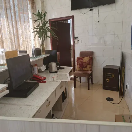 Nanjiang Construction Company Business Hotel