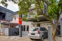 OYO 3148 Sofia Homestay Syariah Hotels in Dramaga