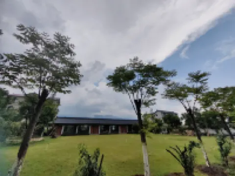 Heqing Gewu Homestay