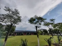 Heqing Gewu Homestay