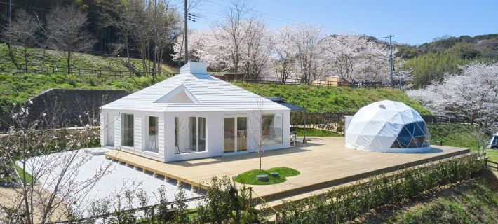 MOUNTLAKE resort Hotels in Sumoto
