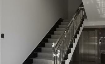 Tanba Danba Xinxuan Homestay 2-Star Hotel exterior