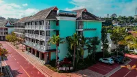 Mengla Liangqi Yunshe Business Hotel Hotels in Mengla