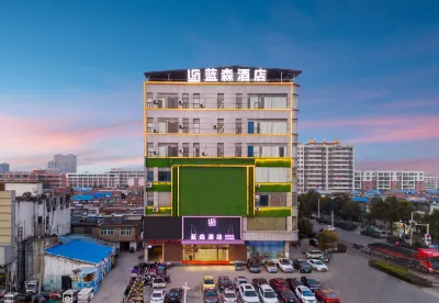 Blue Sen Hotel Hotels in Panji District