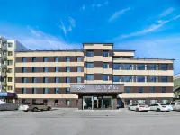 Home Inn Neo (Baicheng Taonan City Government Branch)