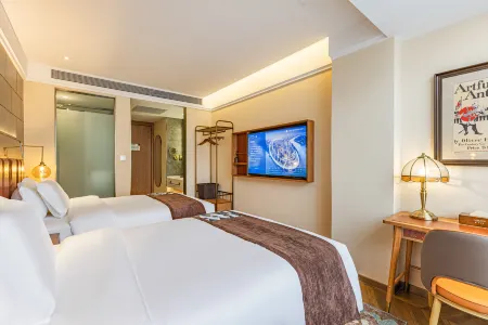 James Joyce Coffetel (Zhangjiakou Victoria Plaza Wuyi East Street Branch) Отели рядом с достопримечательностью «Zhangjiakoubao Sceneic Area»