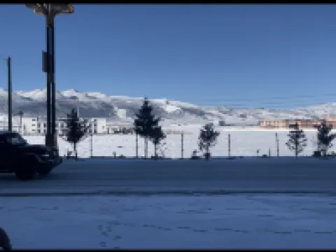 Litang Yunyou Stylish Homestay Hoteles en Litang