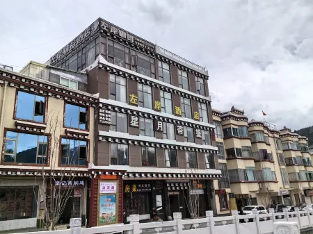 Left Bank Boutique Hotel Отели в г. Даофу