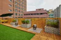 Eight Rest Hostel Myeong-dong