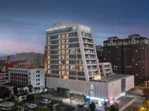 Atour Hotel Shangqiu Wanda Plaza Xueyuan Road