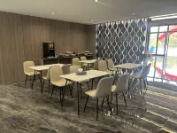 IN International Hotel (Renshan)