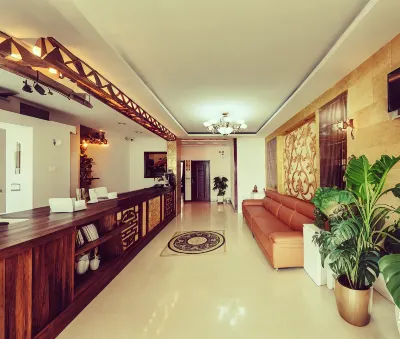 Linjiang Guanglong Business Hotel Hotels near Timber Yard of Linjiang Forestry Bureau