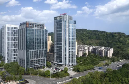 Hampton byHilton Fuzhou Software Park Отели рядом с достопримечательностью «Fujian University of Agriculture and Forestry (Qishan Campus)»