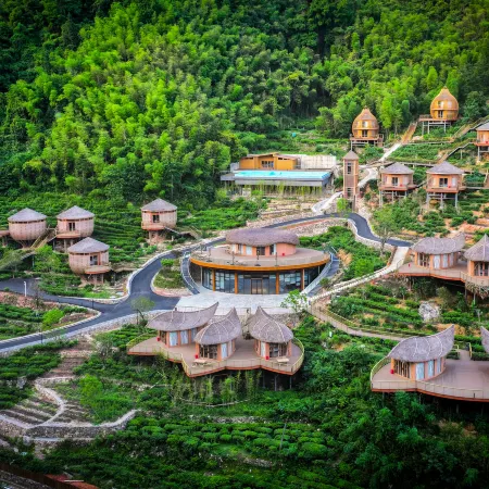 Jiuqu Longxi Valley Homestay
