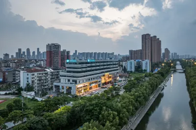 Hanting Jingzhou Wuyue Plaza Hotel Hotels in Jingzhou