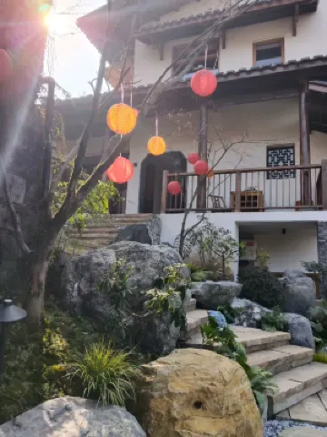重慶連順山莊 鄰近雲山的酒店