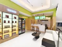 萬塔電競飯店（南充北站店）