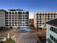 HUAYUE HOTEL