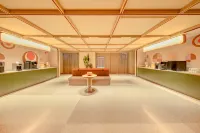 Orange Hotel (Anshun Huangguoshu Ave