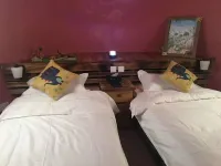 Erenhot Hehe Yueju Theme Hotel (Guomen Scenic Area) - Pet friendly