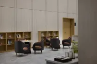 芸竜瑞閣アパートメント（広州花都融創文旅城白雲国際空港） - 駐車場