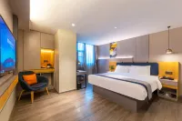 Homeinn Selected Hotel (Kunming Nanping Pedestrian Street Baoshan Street) Hotels in Kunming