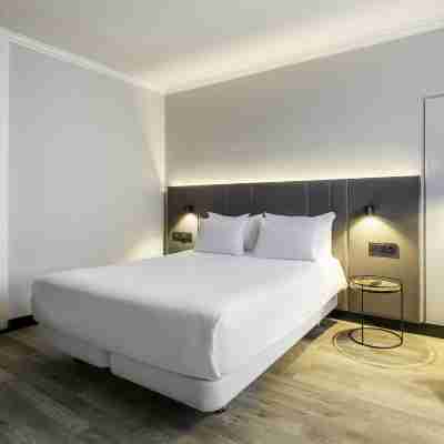 NH Luxembourg Airport Rooms