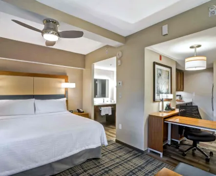 Homewood Suites by Hilton Boston Brookline-Longwood Medical