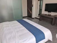 邓州明珠湖畔酒店 - 标准大床房