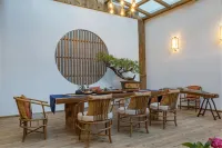 Furong Town Momuqiu Light Luxury High-end View B&B