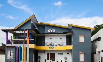 OYO 1095 Rap Hotel