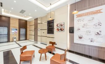 HanTing Hotel (Chongqing North Railway Station Longtousi Park Subway Station Hotel)