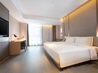 西安高新科技三路软件园亚朵酒店 - 几木大床房