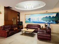 Yunfu Cuihu Hotel