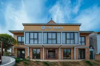 Floral Hotel · Shanghaidaoju B&B (Chongming Nanmen Pier Branch) 여사해 도매 주변 호텔