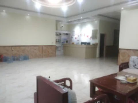 Jinhua Business Hotel