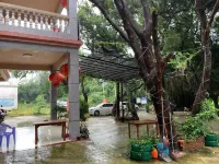 Fangchenggang Xinhaiju Inn (Leshan Ancient Fishing Village) Các khách sạn gần Kangcheng Marina