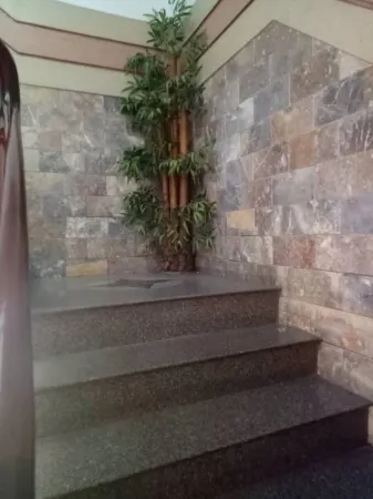 Khanh Dang Hotel Отели рядом с достопримечательностью «Nhà thờ Phêro-Gx Tân mai»