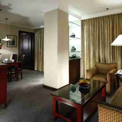 Herald Suites Solana Rooms