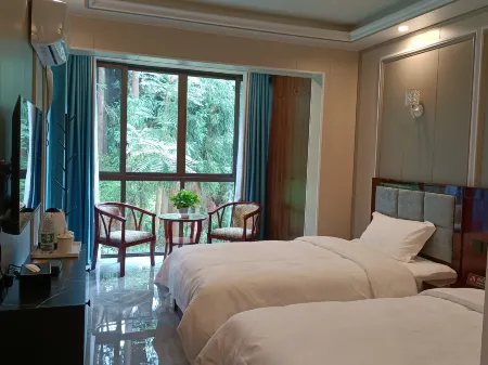 Hidden Hill Homestay Отели рядом с достопримечательностью «Gaomiao Ancient Town»