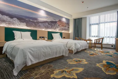 Ledaily Hotel (Leshan High-speed Railway Station Branch)