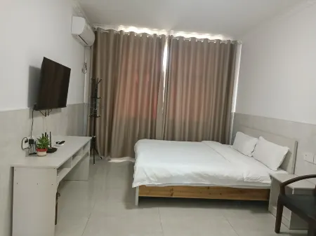 Xiajiang Wenxuan Hotel Отели рядом с достопримечательностью «Yusishan»