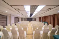 Katie Hotel (Nanning Anji Avenue 33 Middle Metro Station) - parking