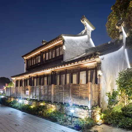 Manxin Mansion Wuxi Canal Guyun