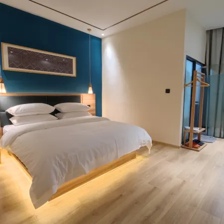 He Pan Hotel