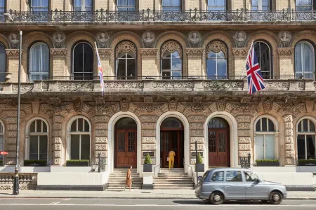 The Clermont London, Victoria Отели рядом с достопримечательностью «Brixton Windmill»