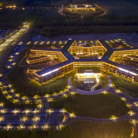 Mercure Dongtai Huanghai Forest Park