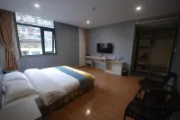 Ziyang Amber Hotel