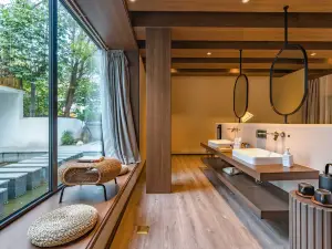 Floral Lux Hotel · Jinan see mountain knot Lu Hotel