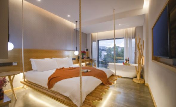 Luxian Light Luxury Inn